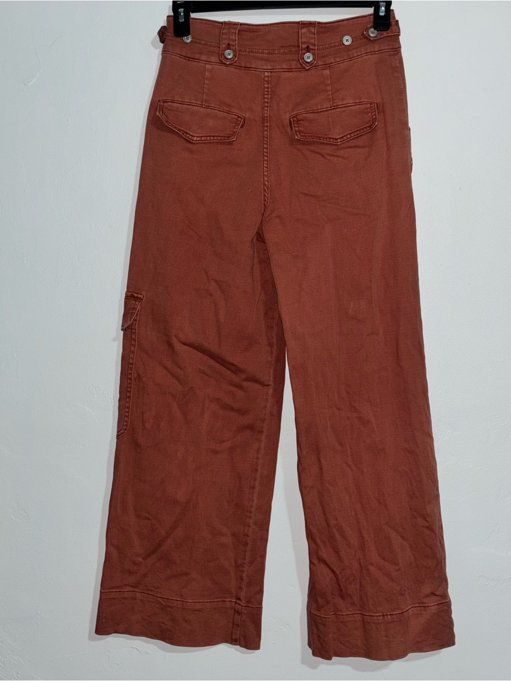 Pilcro Wide-Leg Cargo Pants — Rust Brown - Picture 4 of 8